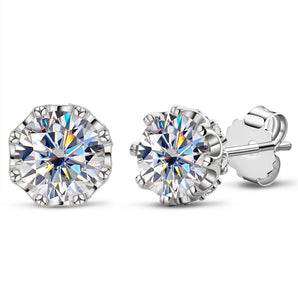 925 Sterling Silver Round Cut Moissanite Diamond Classic Stud Earrings 1