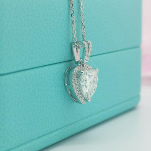 925 Sterling Silver Heart Shaped CZ Classic Pendant Necklace 2