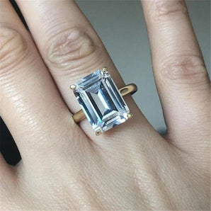 925 Sterling Silver Emerald Cut CZ Solitaire Ring 2