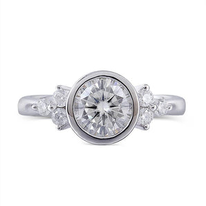 925 Sterling Silver Round Cut CZ Three Stone Ring 1