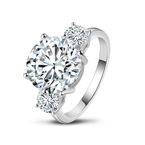 925 Sterling Silver Three Stone Round CZ Ring 1