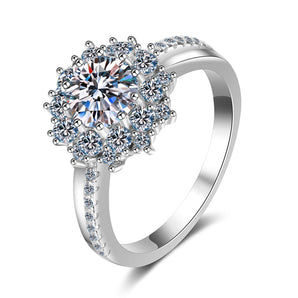 925 Sterling Silver Round Cut CZ Halo Ring 1