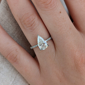 1.7 CT Pear Solitaire CVD G/VS2 Diamond Engagement Ring 2