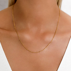 Sleek Sterling Silver Fine Chain Necklace: Effortless Elegance 2